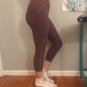 NWT Workout Leggings w/ Mesh